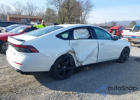 2024 Honda Accord Hybrid Sport-L z USA, uszkodzony, nr VIN 1HGCY2F70RA028900